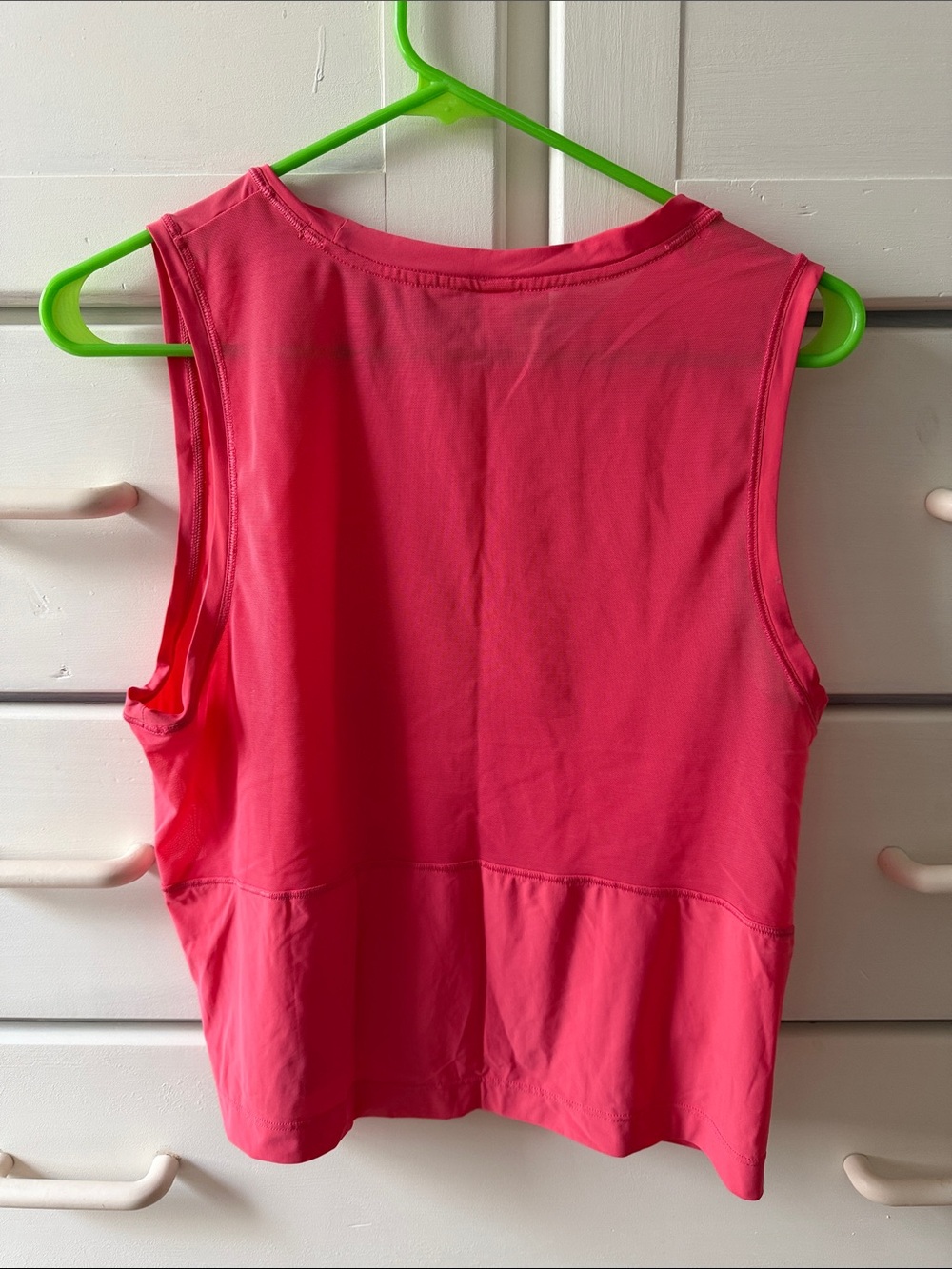 NWOT. Athleta Ultimate Muscle Tank Top - Picture 2 of 5